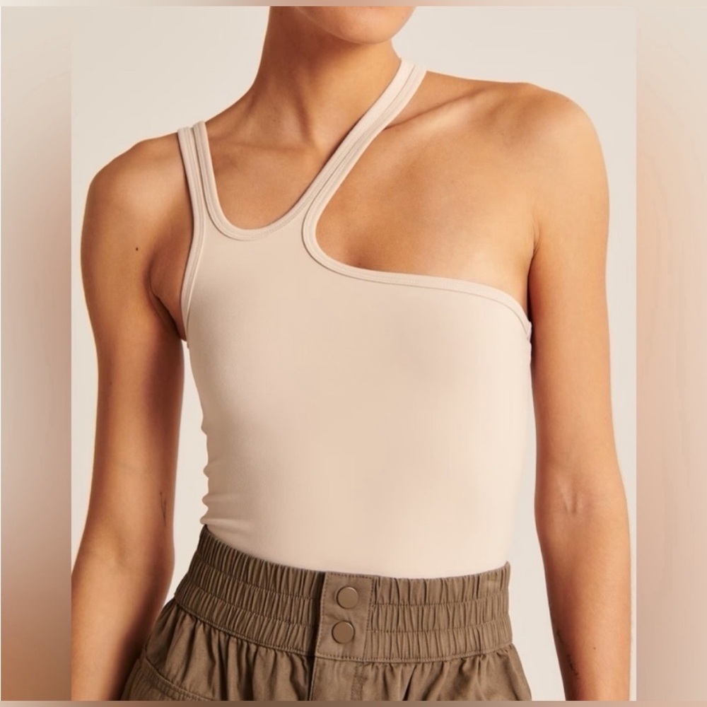 A&F - Seamless One Shoulder Bodysuit - Picture 2 of 9